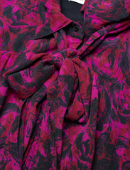 Gestuz - LumiGZ dress - sukienki koszulowe - pink art - 2
