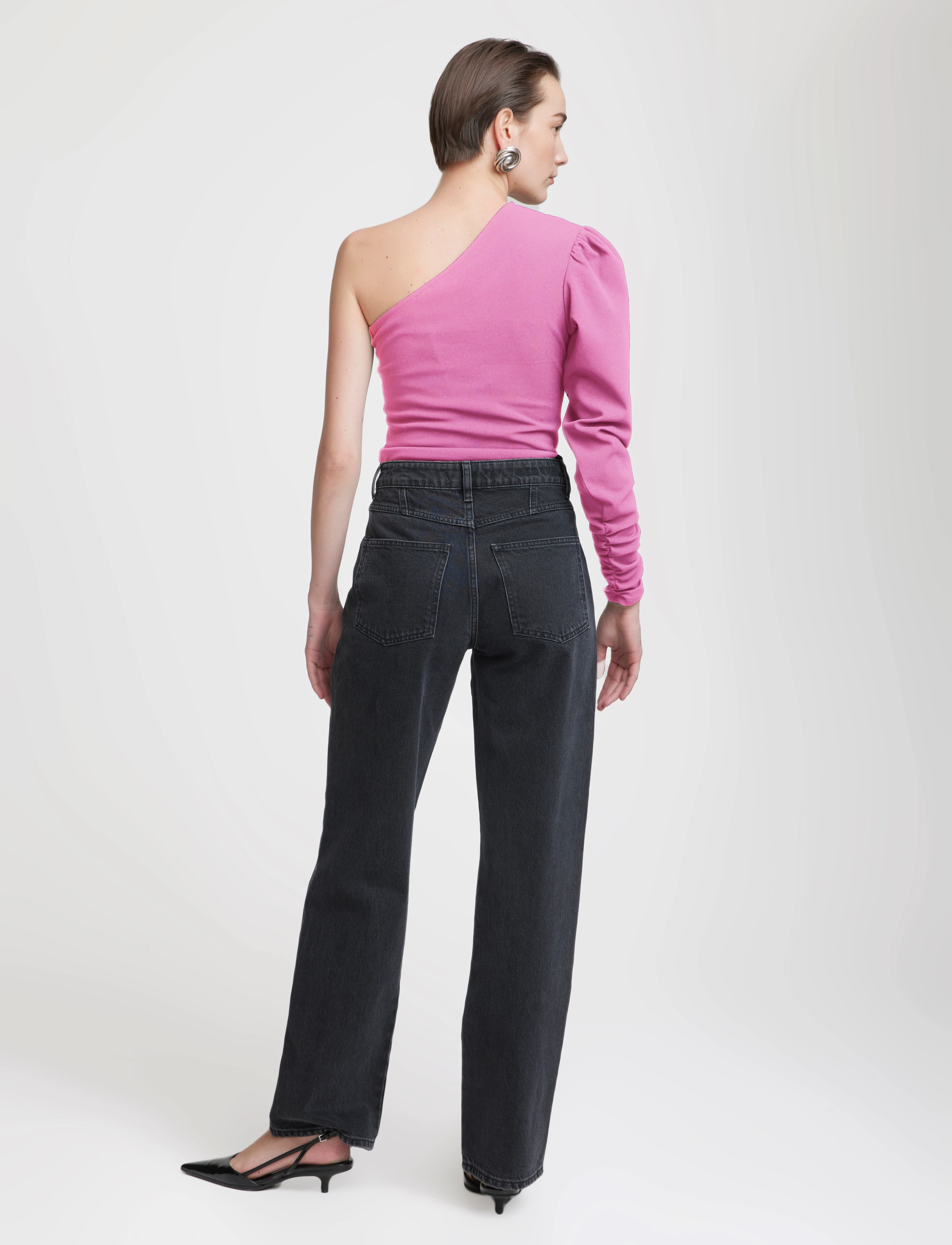 Gestuz - SelahGZ one shoulder - langærmede toppe - fuchsia red - 3