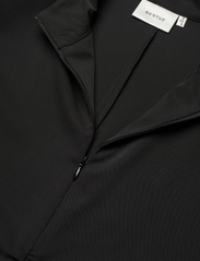 Gestuz - RoamleeGZ long dress - skjortekjoler - black - 6