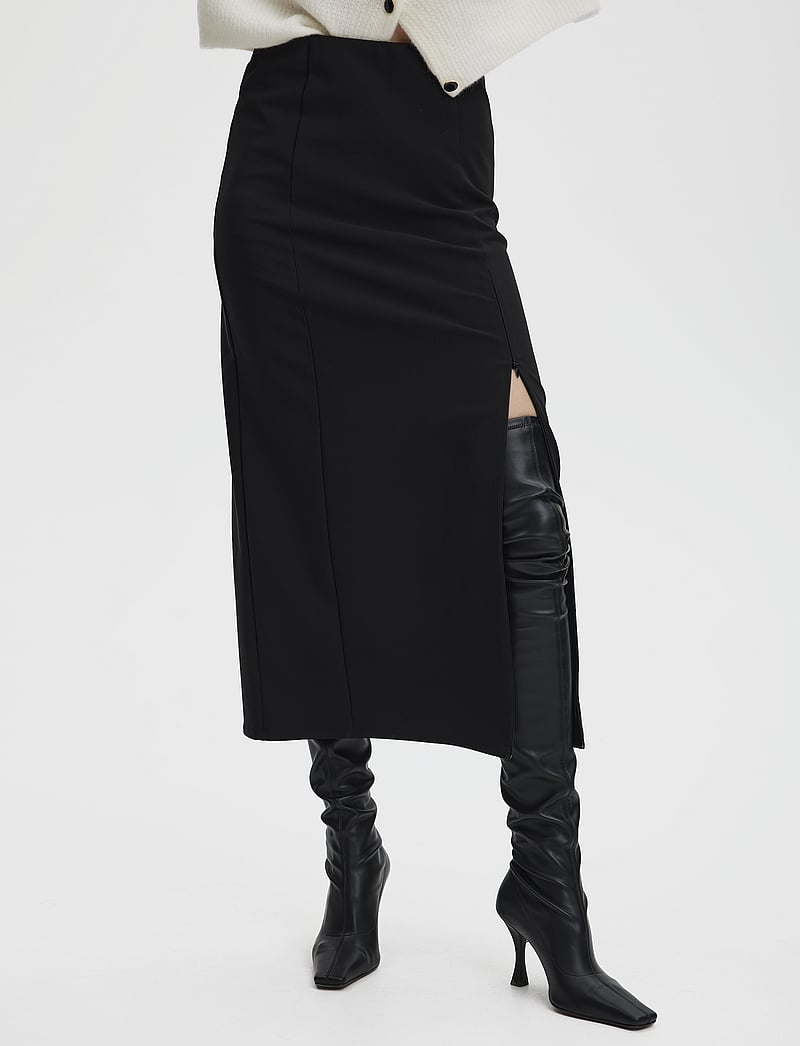 Gestuz - JoelleGZ HW long skirt NOOS - maxikjolar - black - 0