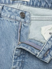 Gestuz - Leia HW straight jeans - tiesaus kirpimo džinsai - washed mid blue - 6