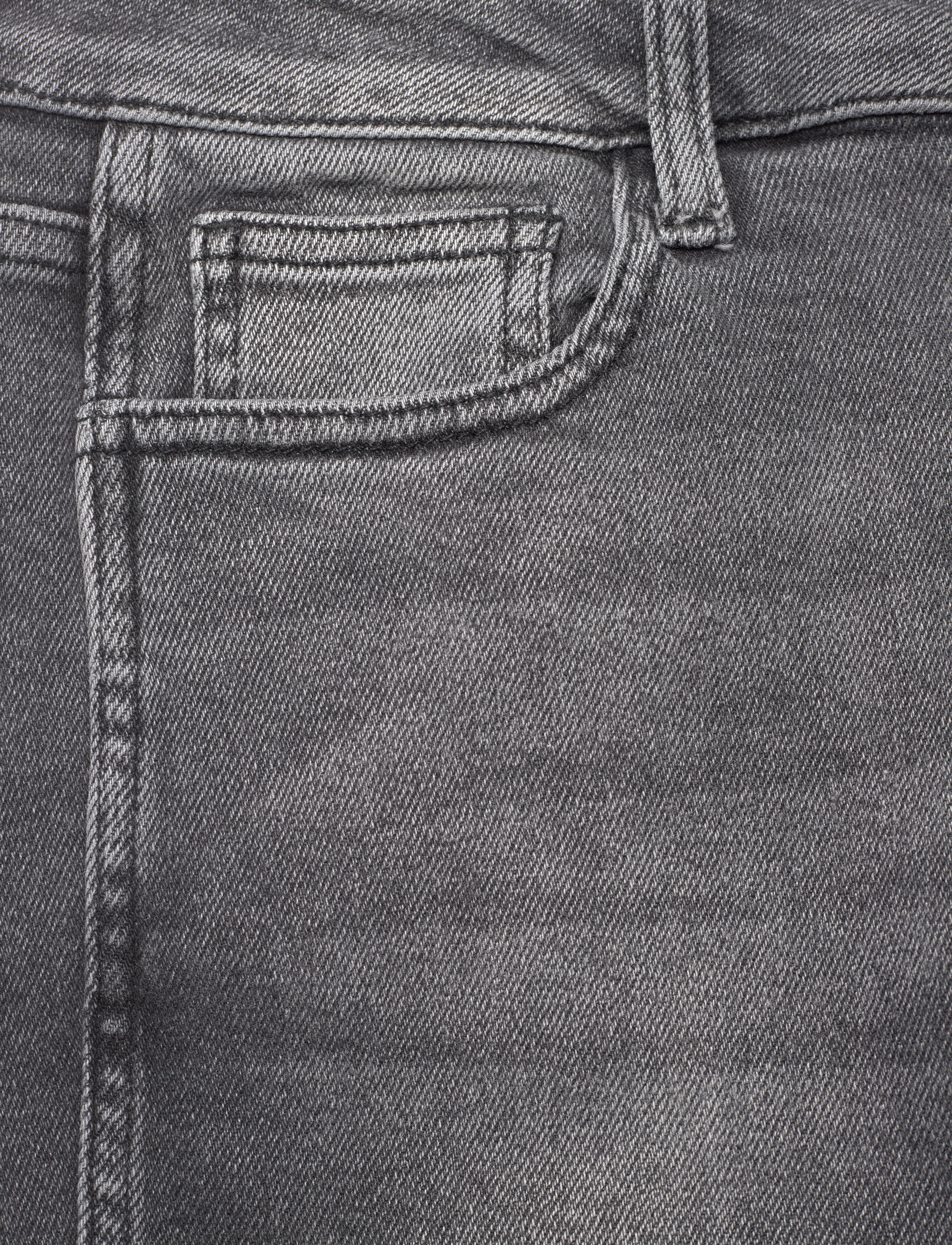 Gestuz - AlbiaGZ MW straight jeans - washed black - 2