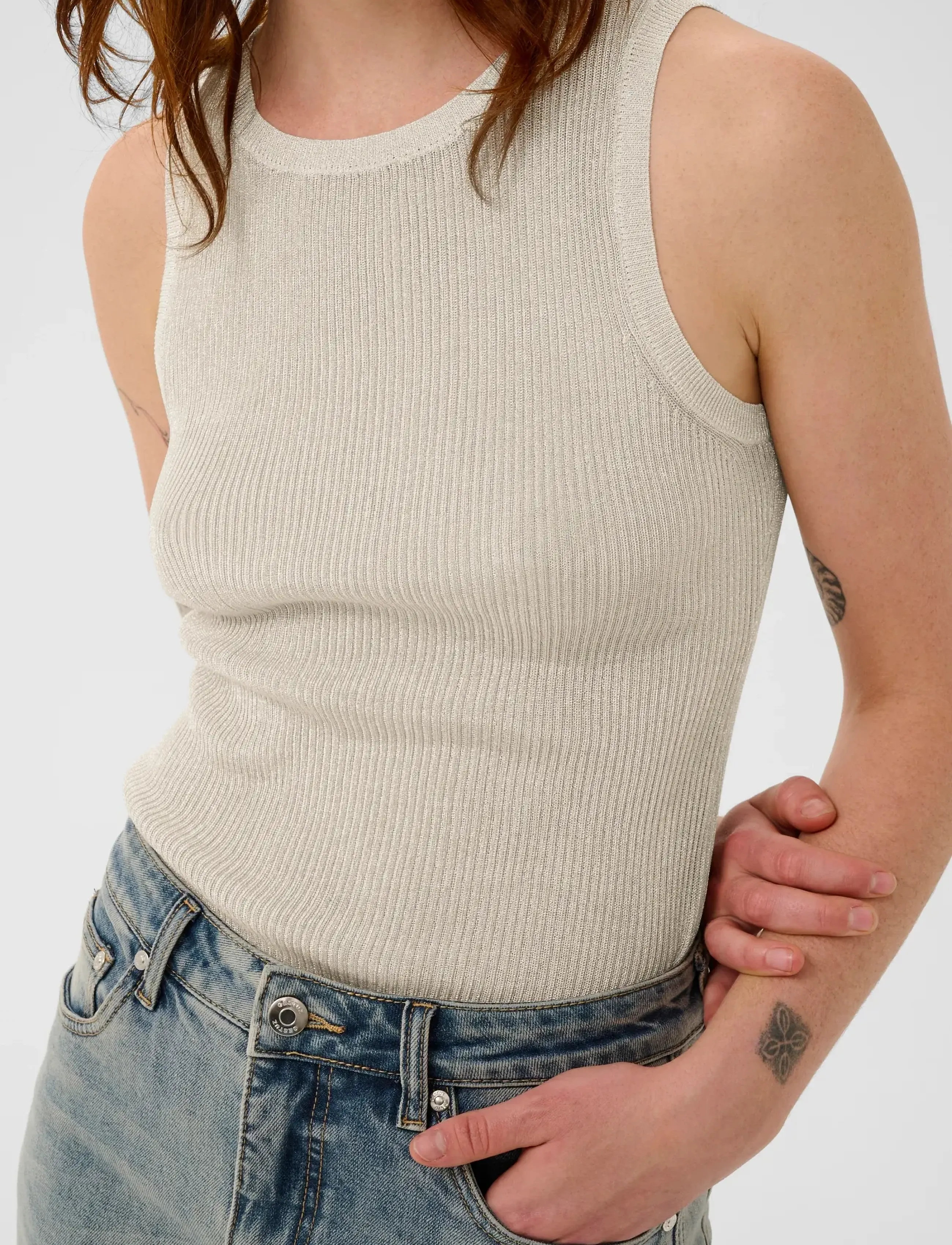 Gestuz - SilviGZ top - Ärmellose tops - champagne silver - 5