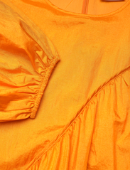 Gestuz - HeslaGZ dress - festkläder till outletpriser - flame orange - 5