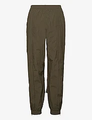 Gestuz - AfinaGZ HW pants - cargo pants - dark military olive - 1