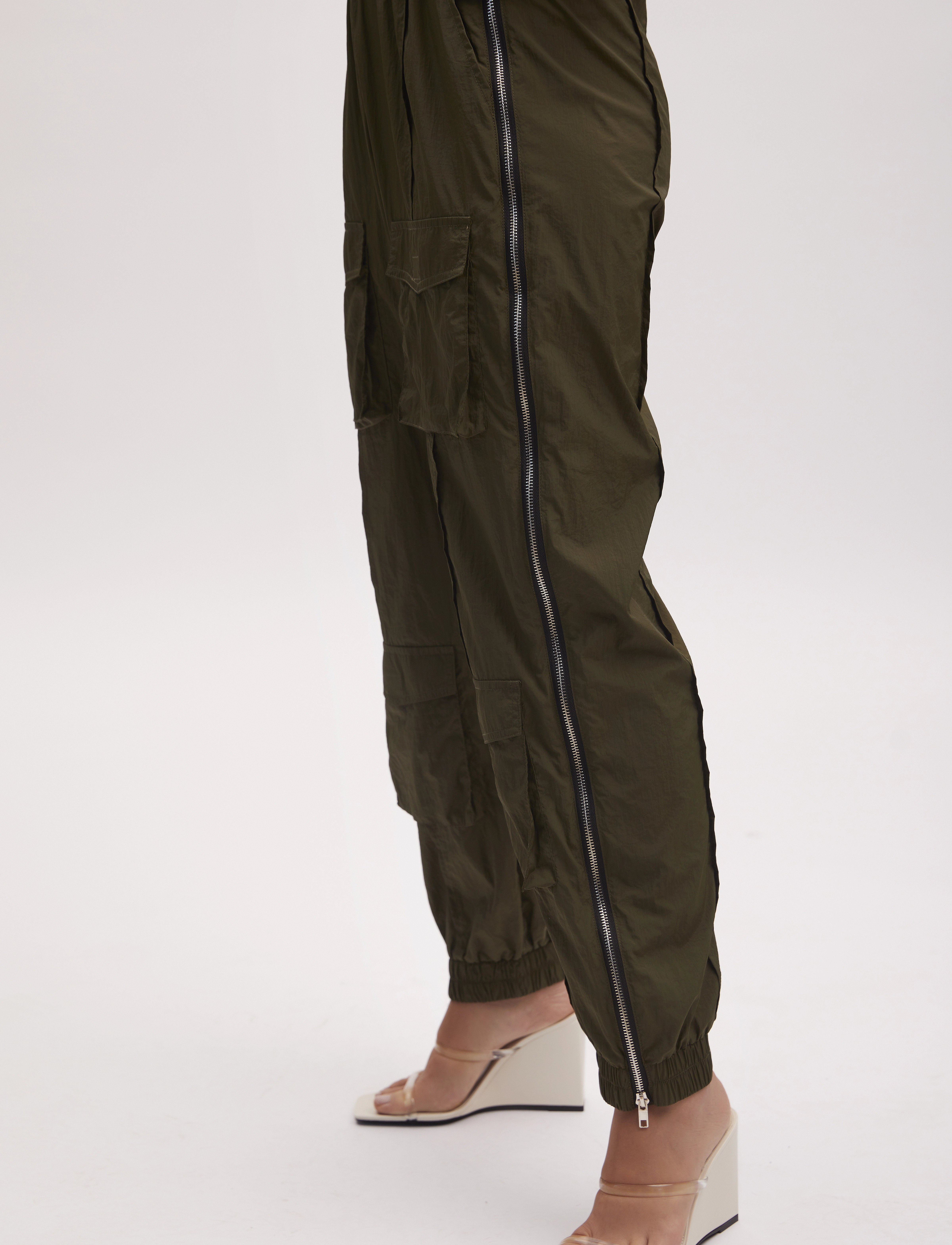 Gestuz - AfinaGZ HW pants - dark military olive - 4
