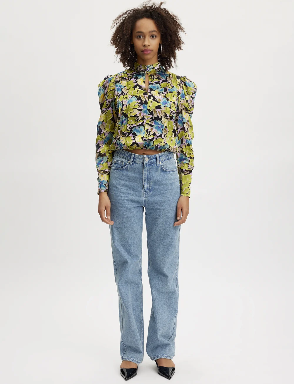 Gestuz - FloriaGZ blouse - langærmede bluser - blue green multi floral - 0