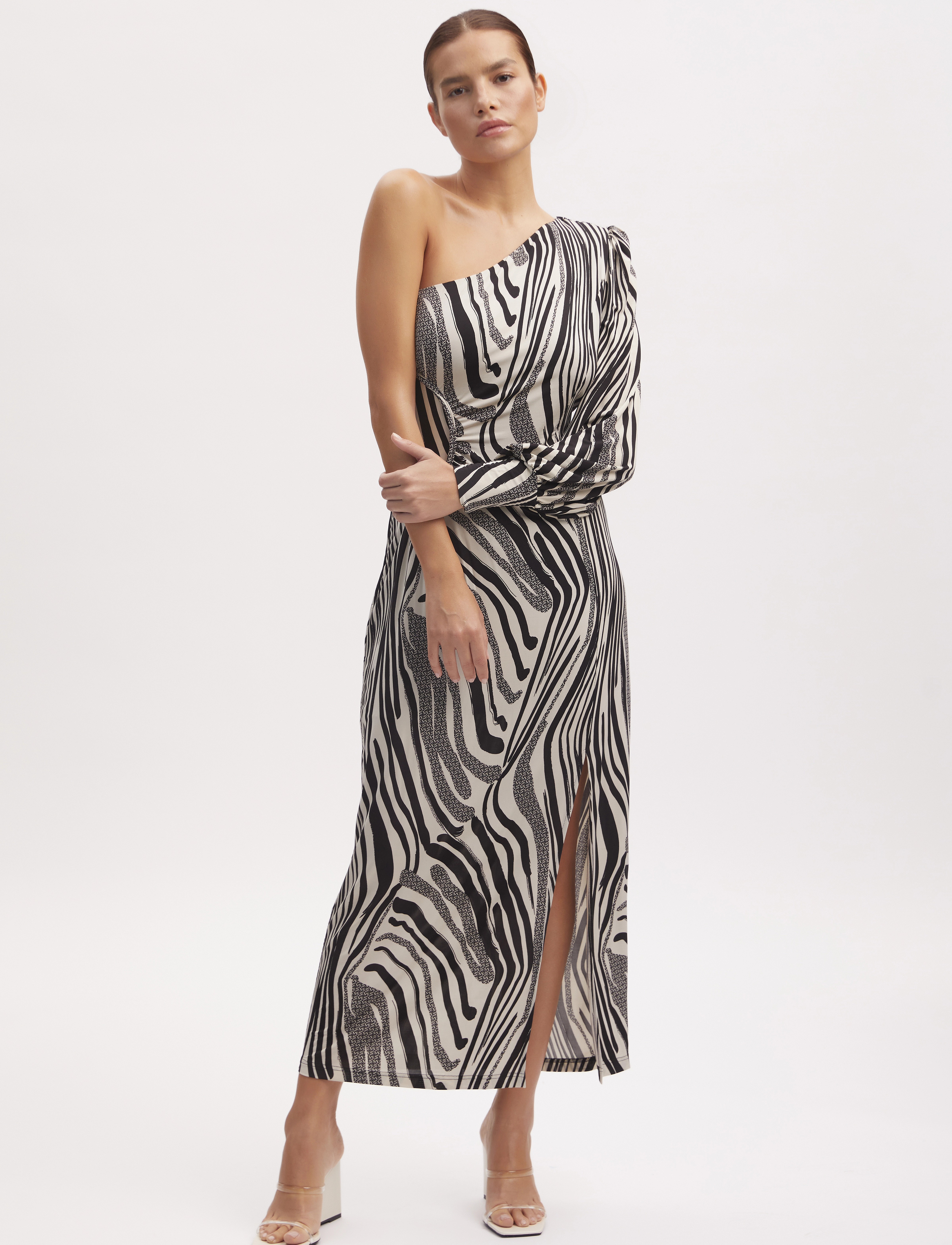Gestuz OdaGZ p one shoulder dress - Kjoler - BLACK/SILVER BIRCH LOGO / black