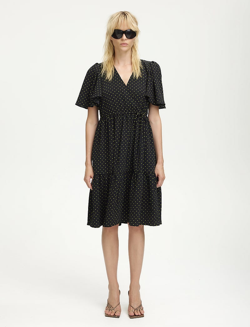 Gestuz - KatiaGZ P dress - slå-om-kjoler - split pea dot - 0