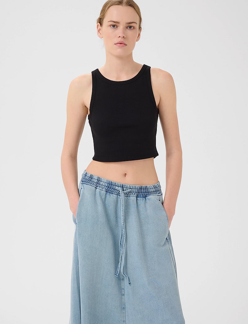 Gestuz - DrewGZ cropped top - crop tops - black - 0