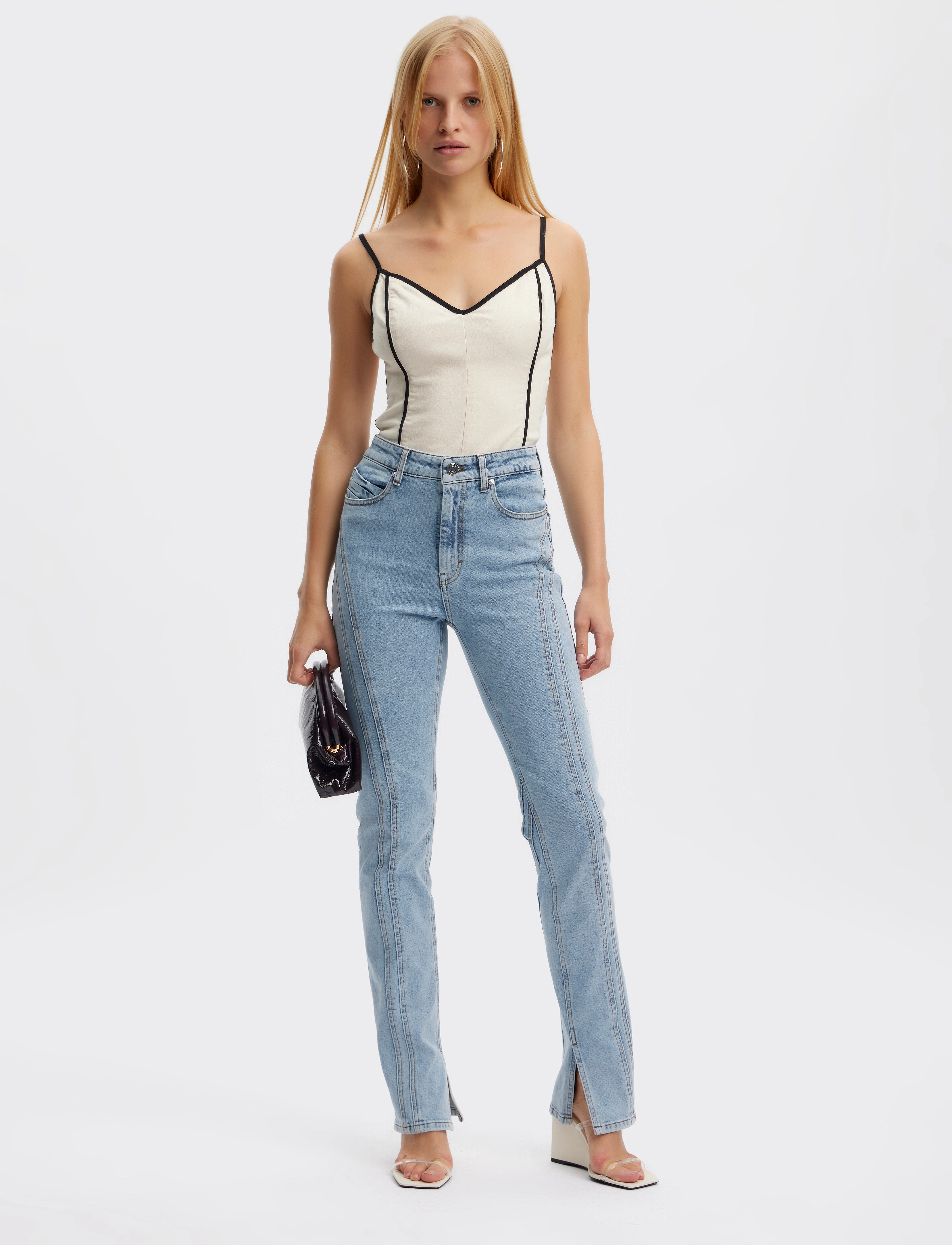Gestuz - JaniceGZ LW straight jeans - slim jeans - washed mid blue - 3