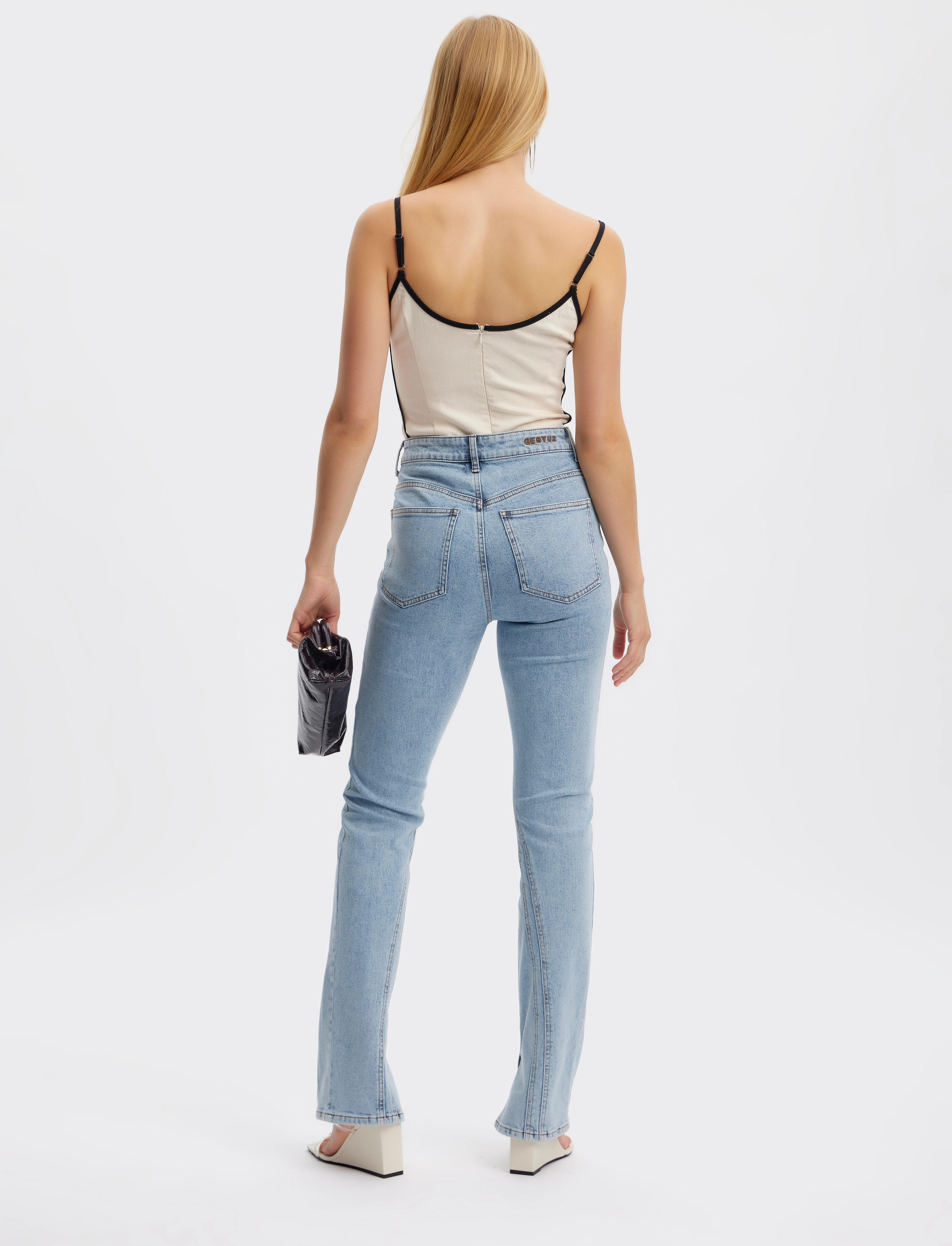 Gestuz - JaniceGZ LW straight jeans - slim jeans - washed mid blue - 4