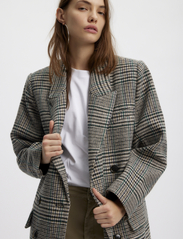 Gestuz - TallaGZ jacket - ballīšu apģērbs par outlet cenām - panderosa pine check - 3