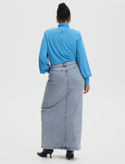 Gestuz - SiwGZ HW long skirt - denimskjørt - light blue washed - 4