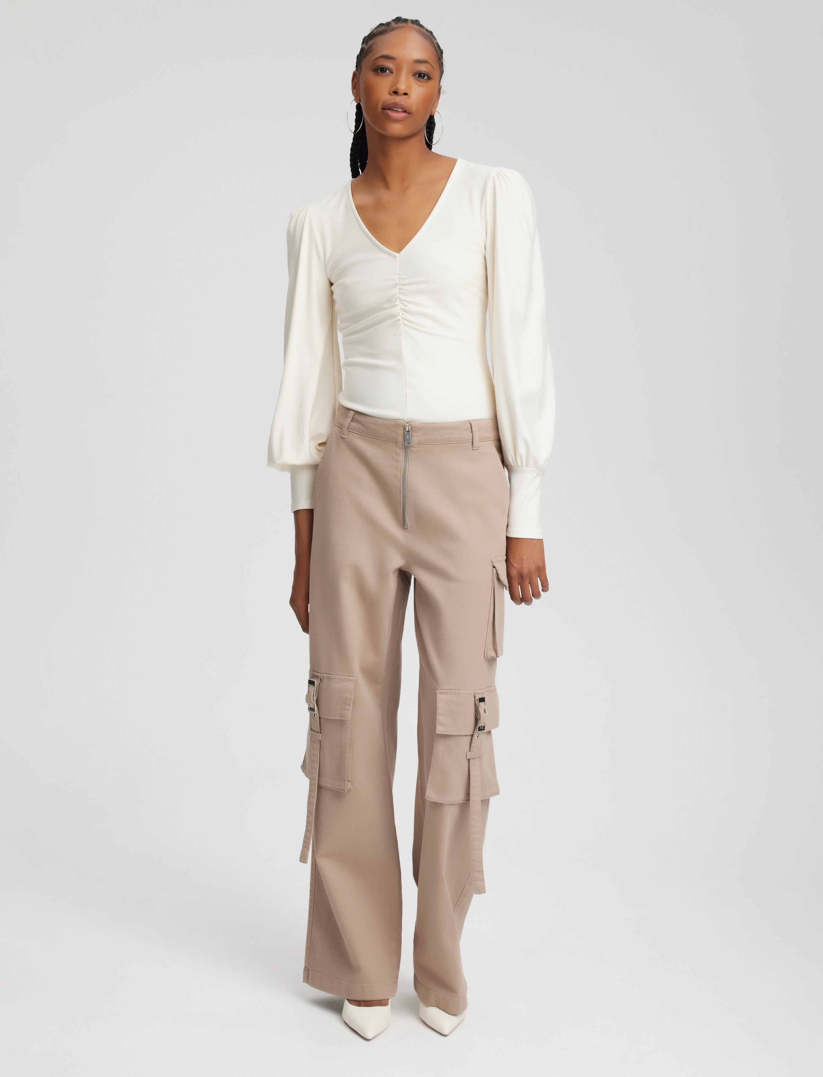 Gestuz - RifaGZ v-neck blouse NOOS - blūzes ar garām piedurknēm - egret - 3