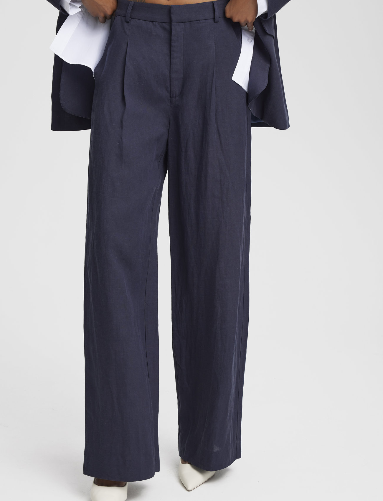 Gestuz - LizaGZ linen HW pants NOOS - festklær til outlet-priser - tammy navy - 1