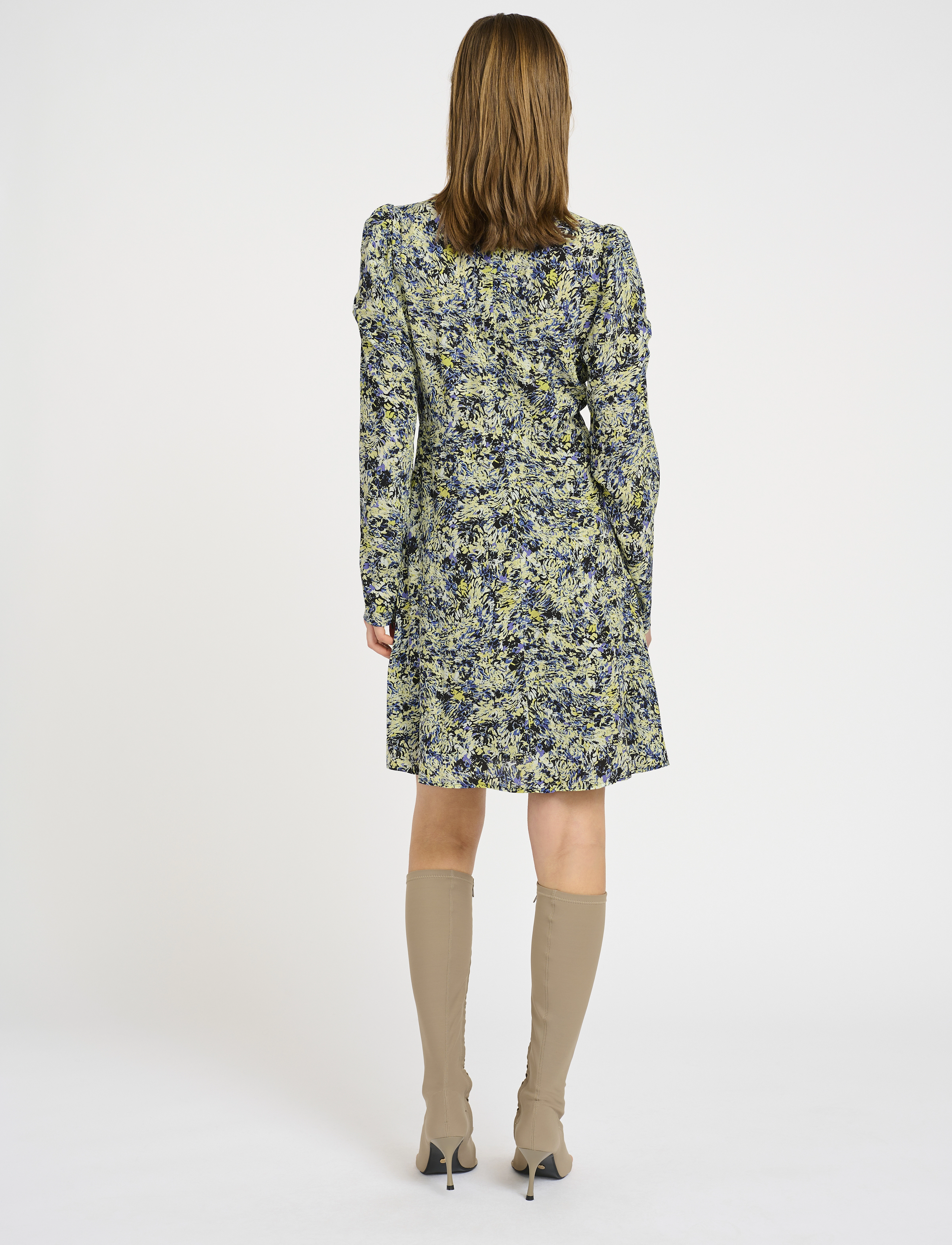 Gestuz - JillyGZ P short dress - minikleidid - green floral multi - 4