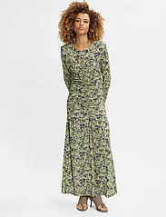 Gestuz - MinulyGZ P ls dress - ilgos suknelės - green floral multi - 3