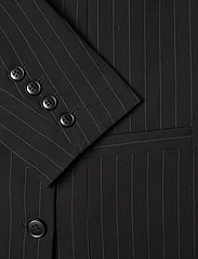 Gestuz - JoelleGZ pinstripe blazer NOOS - festklær til outlet-priser - black pinstripe - 6