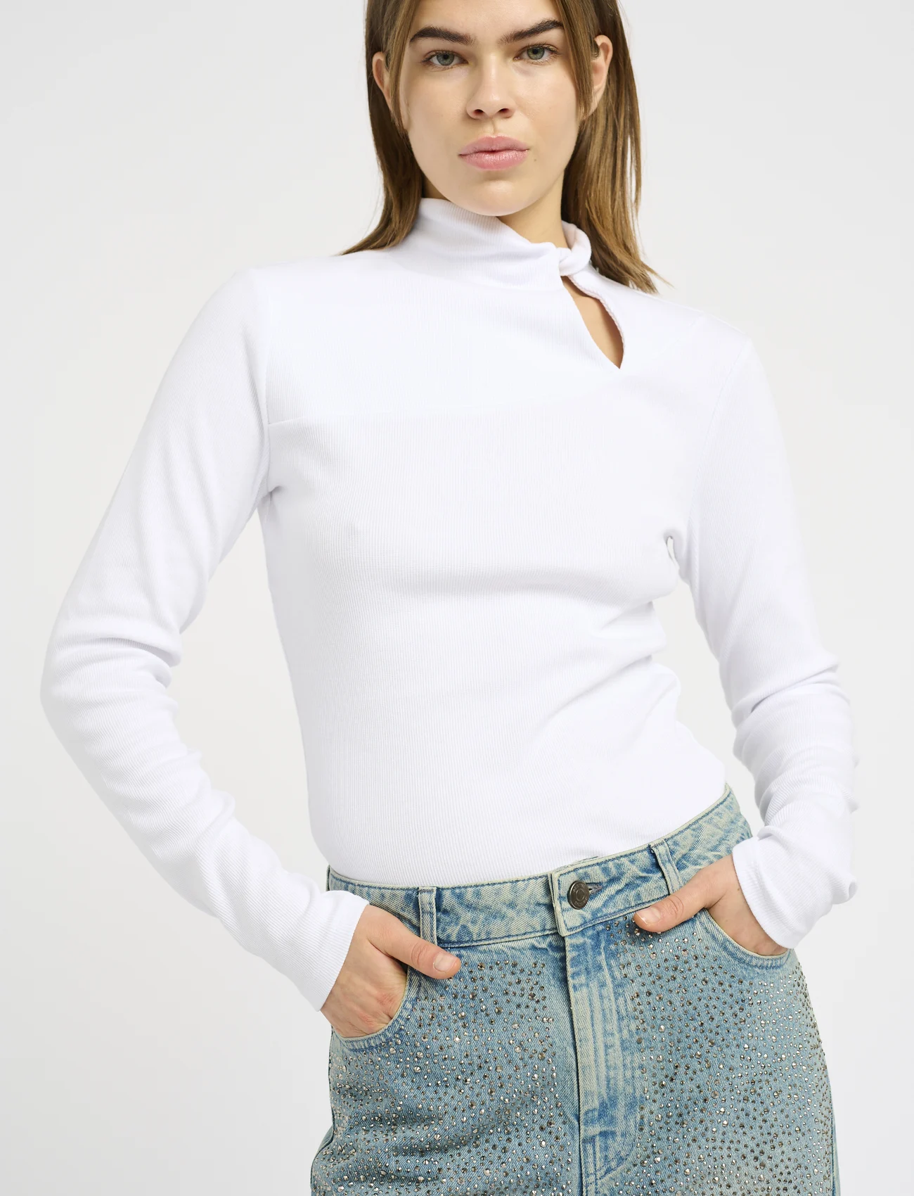 Gestuz - DrewGZ LS knot blouse - long-sleeved tops - bright white - 0