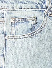 Gestuz - KailyGZ HW wide jeans - leveälahkeiset housut - light blue washed - 3