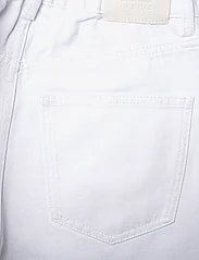 Gestuz - MilyGZ MW wide jeans - leveälahkeiset farkut - white wash - 4