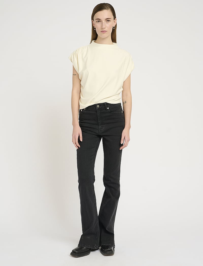 Gestuz - RifaGZ tee NOOS - kortærmede bluser - egret - 3