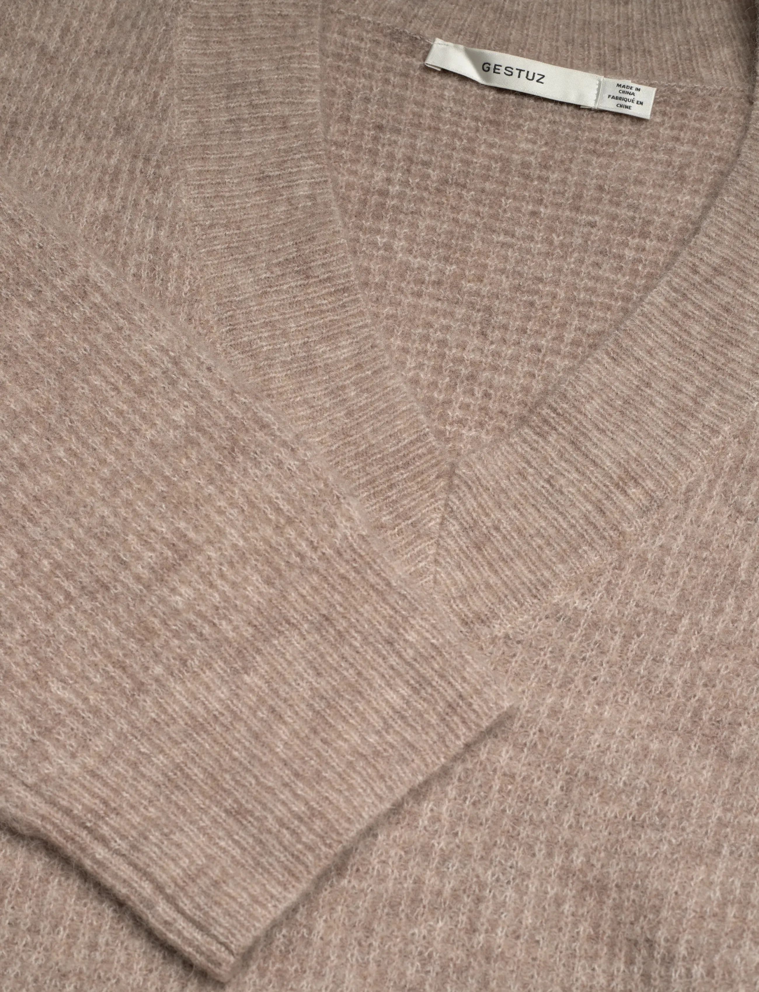 Gestuz - AlphaGZ V-neck - džemprid - warm sand melange - 2