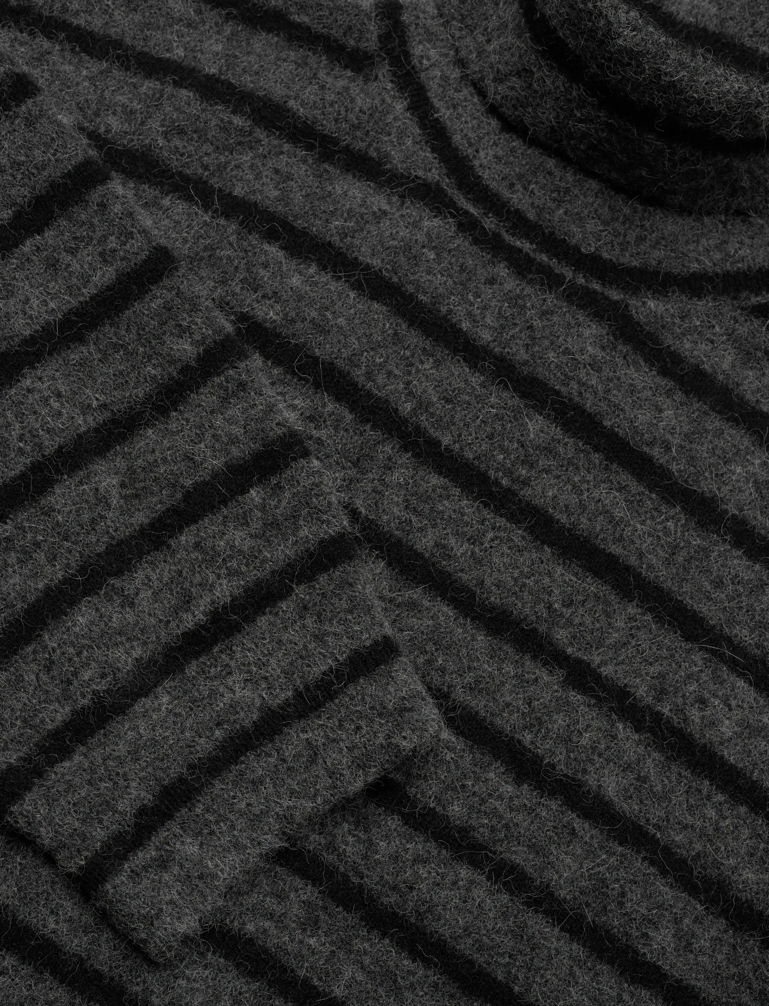 Gestuz - AlphaGZ rollneck striped NOOS - charcoal black striped - 2