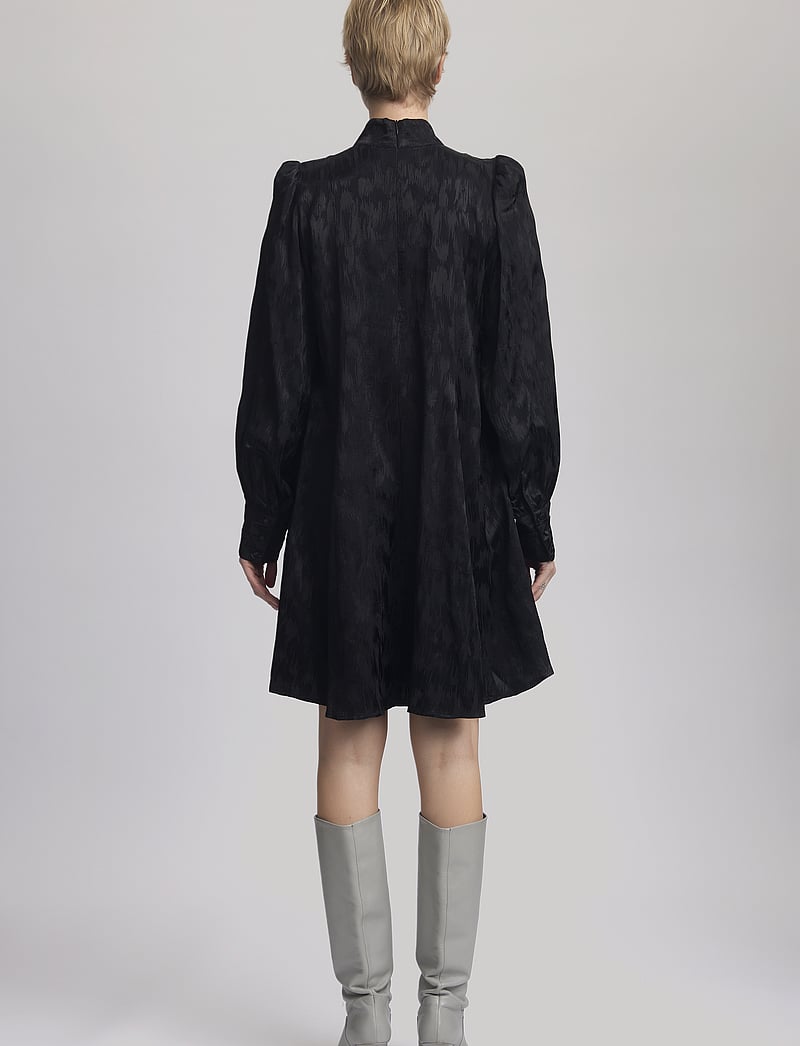 Gestuz - DalilaGZ P short dress - partykleider - black - 4