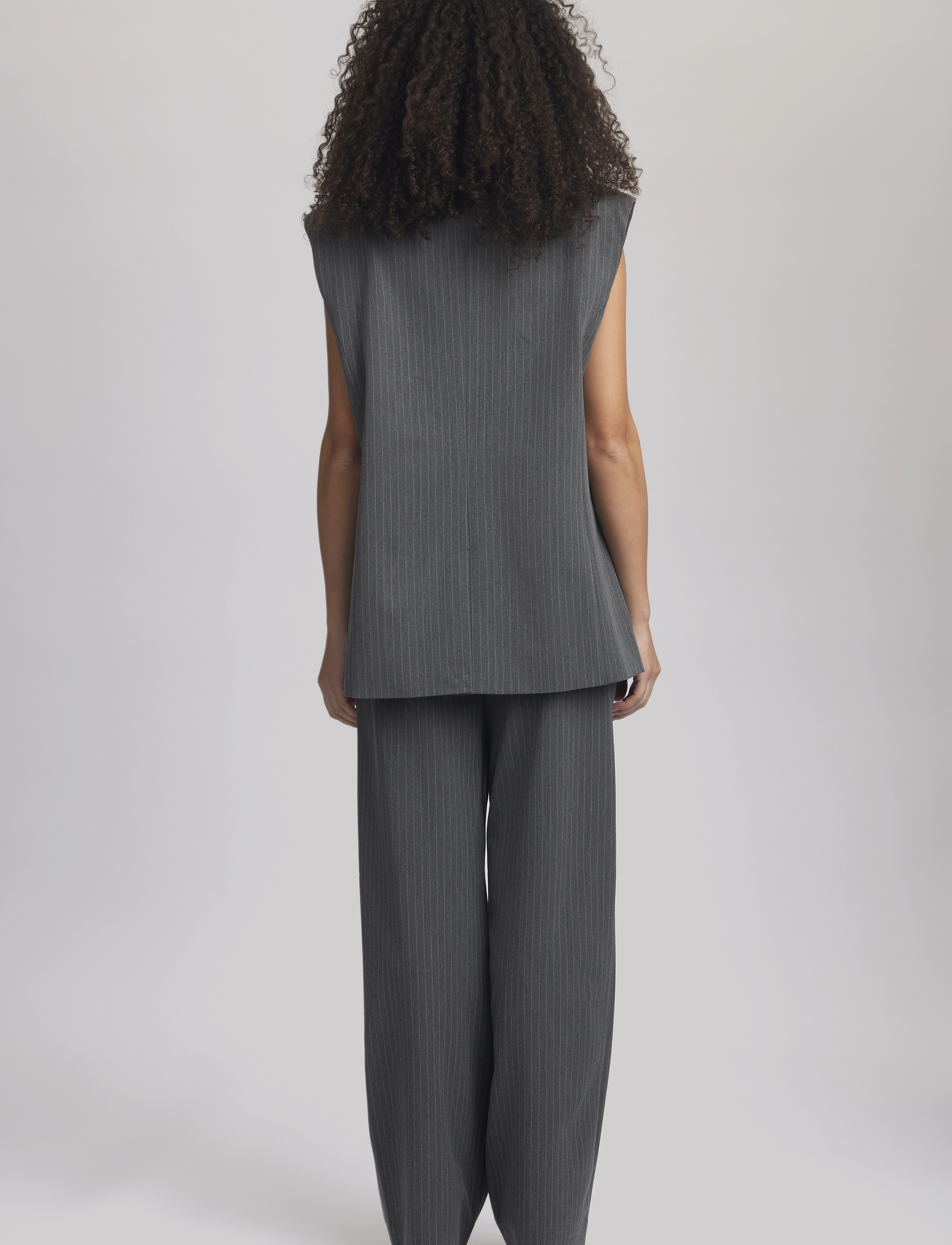 Gestuz - JoelleGZ mel. pinstripe waistcoat - Ärmellose blazer - grey pinstripe - 4