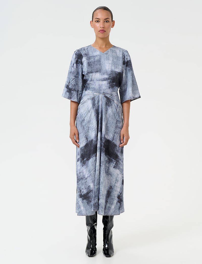Gestuz - AreenGZ P dress - midi kjoler - blue denim - 0