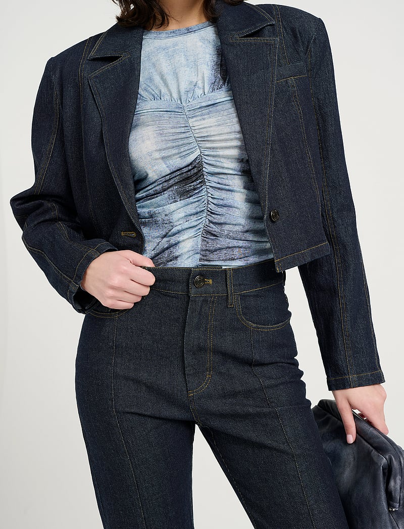 Gestuz - TilmaGZ short jacket - jeansjacken - dark blue unwashed - 5