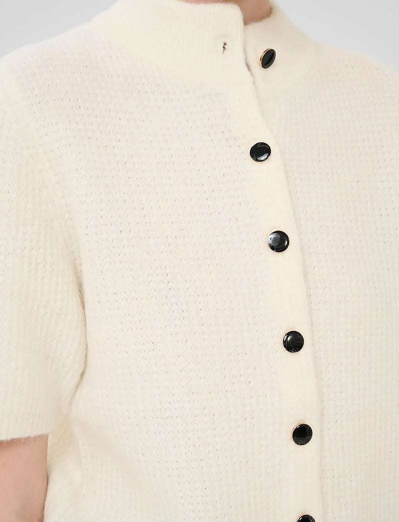 Gestuz - AlphaGZ ss short cardigan NOOS - cardigans - ivory - 5