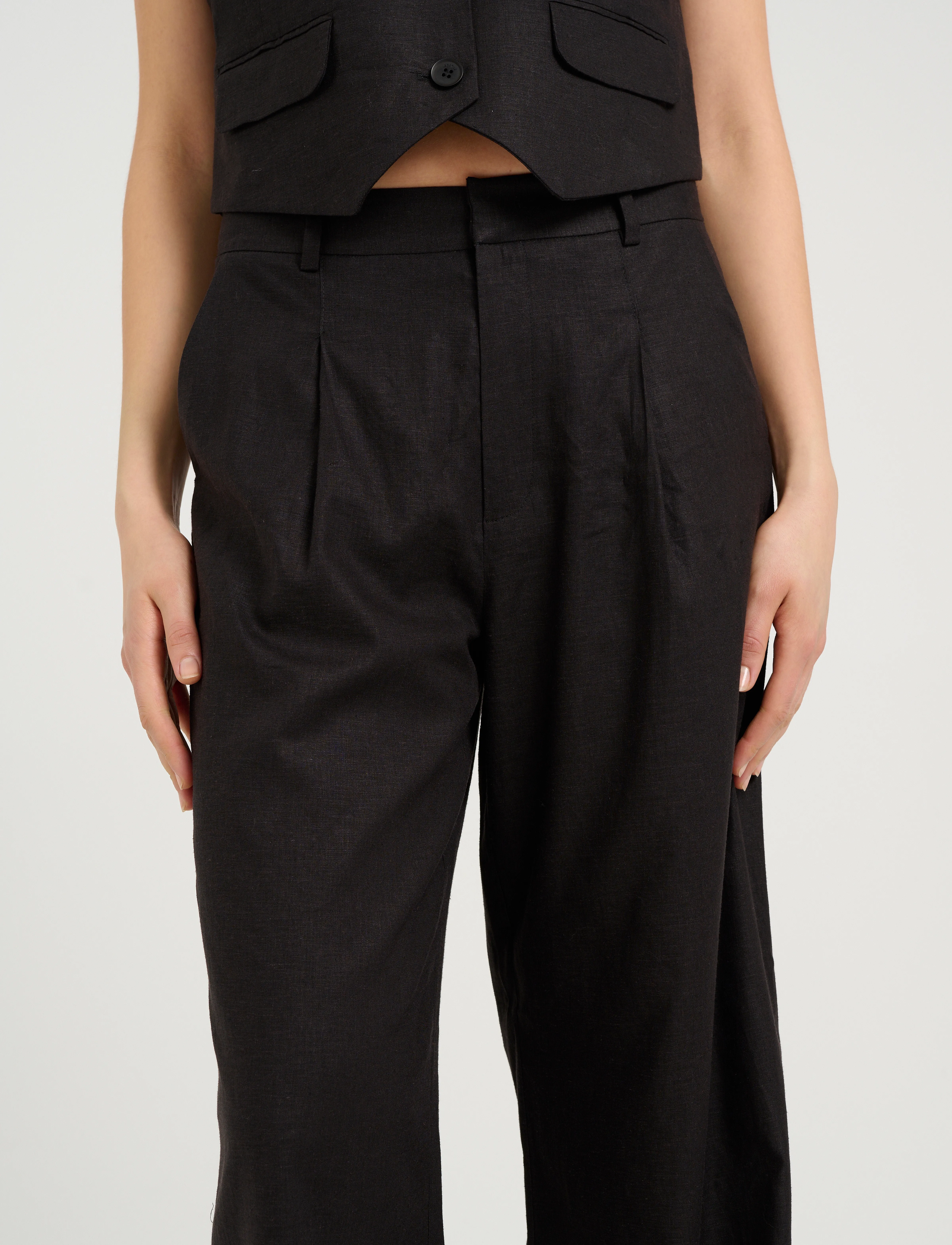 Gestuz Elarahgz Linen Hw Pants Noos linnebyxor dam – bild 4