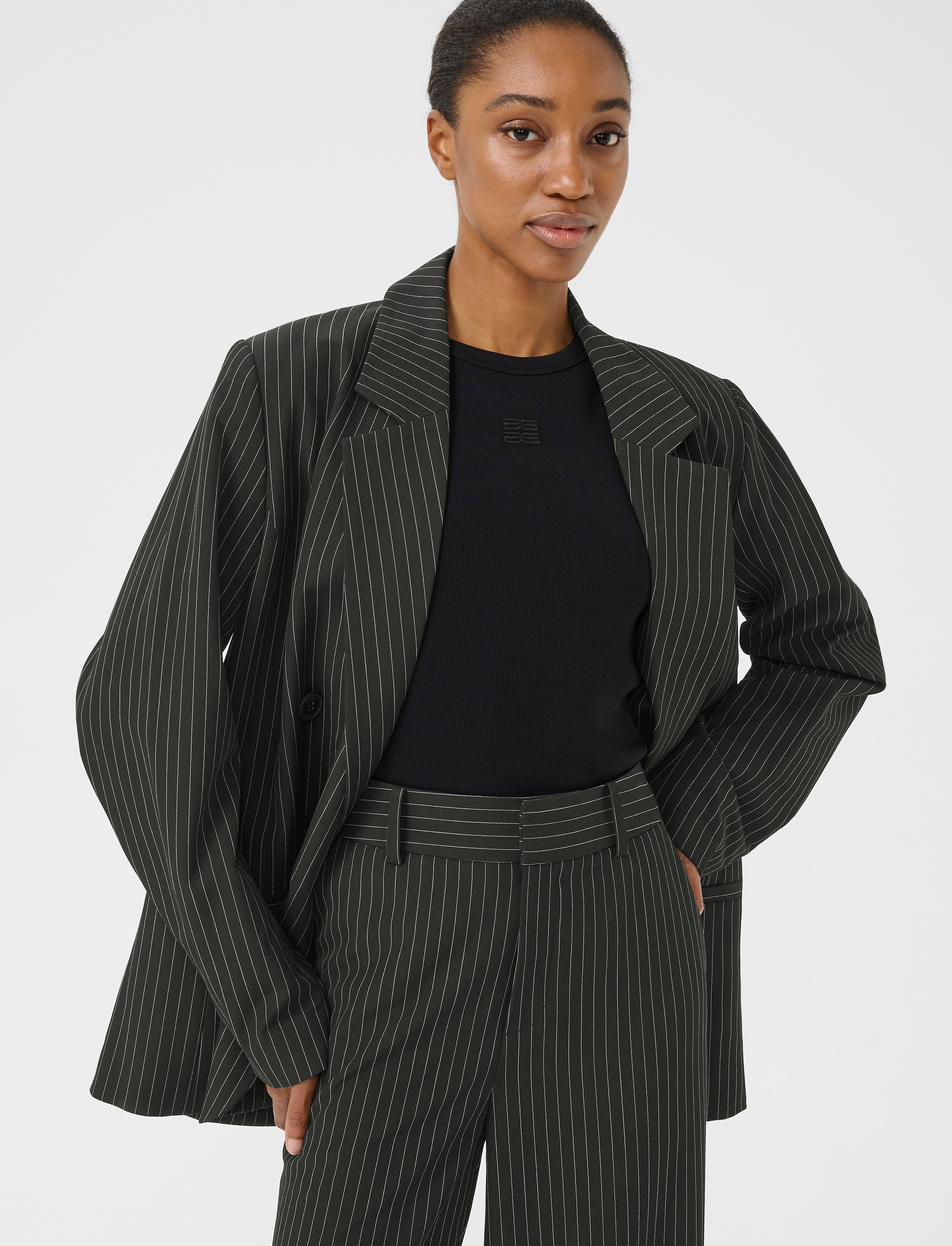 Gestuz Joellegz Pinstripe Blazer 2.0 Noos, 36, Black, Blazere > Blazere I Overstørrelse, Dame