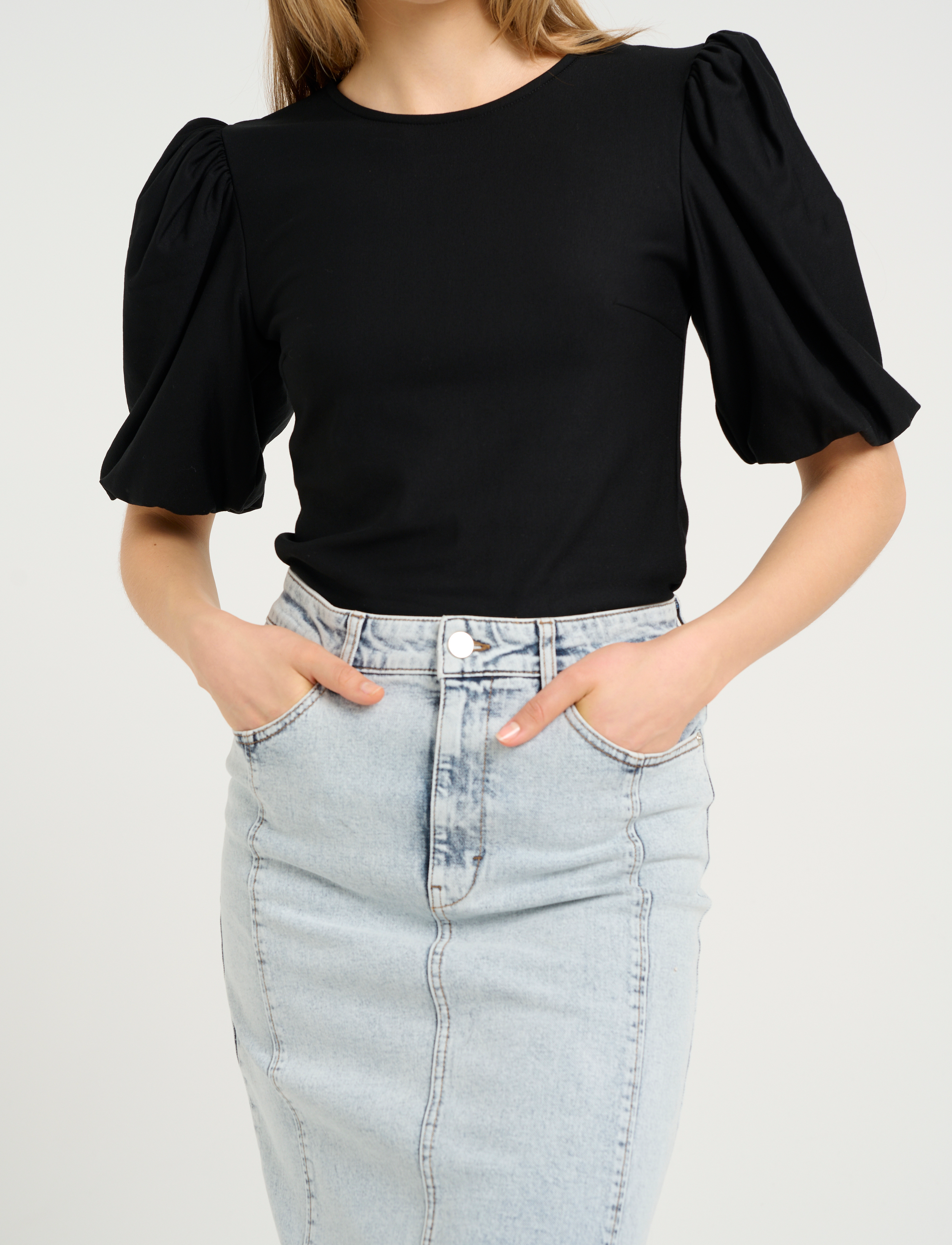 Gestuz - RifaGZ balloon blouse - kurzämlige blusen - black - 5