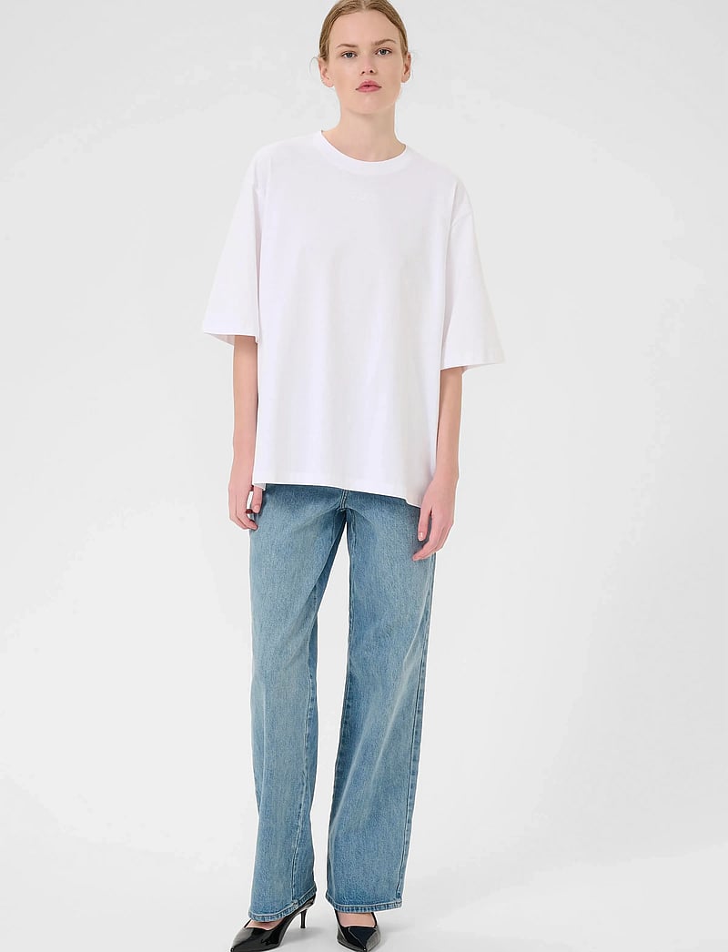 Gestuz - SimmaGZ emb tee NOOS - t-shirts - bright white - 3