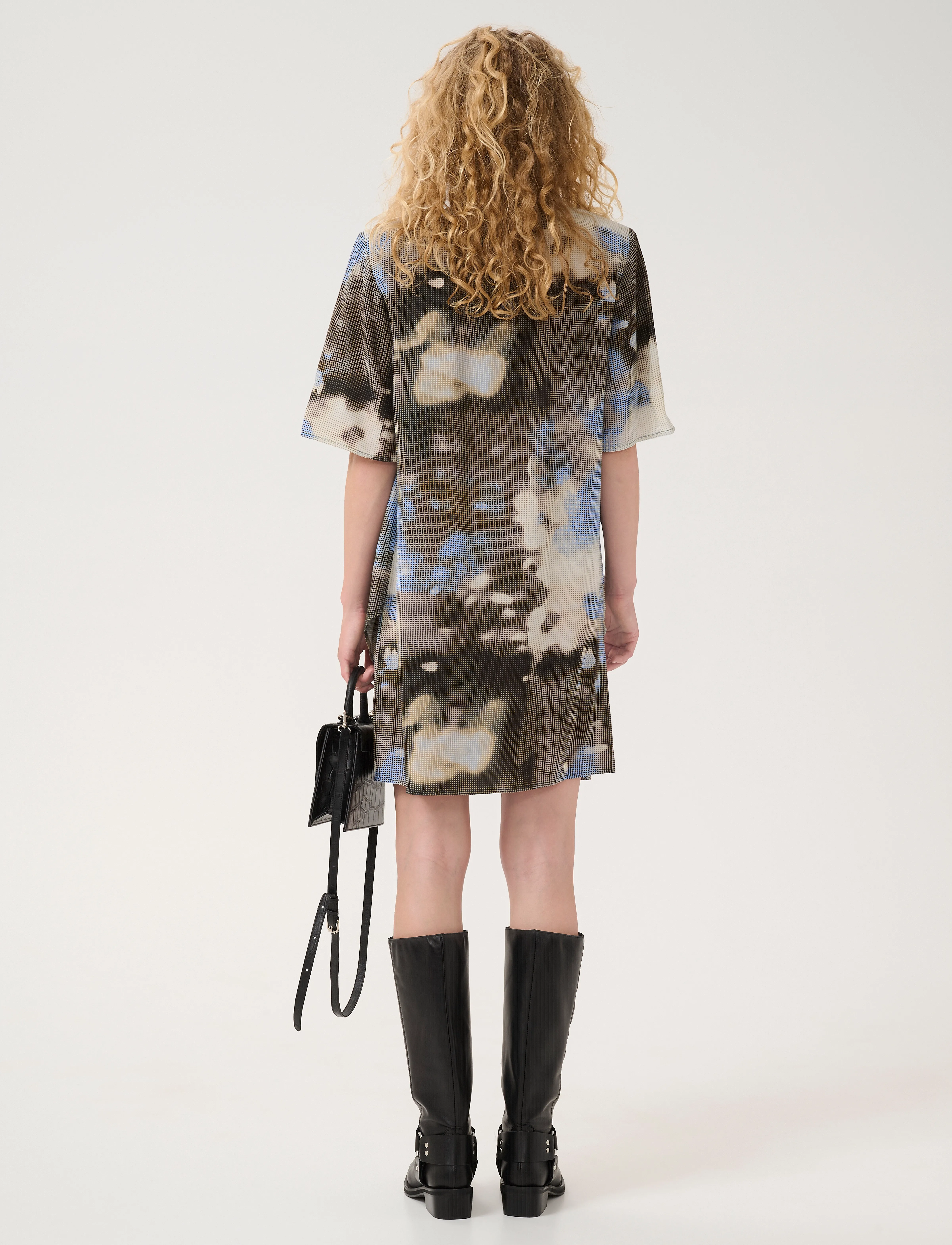 Gestuz - GZmaida P short dress - t-shirt-kleider - blue blur - 4
