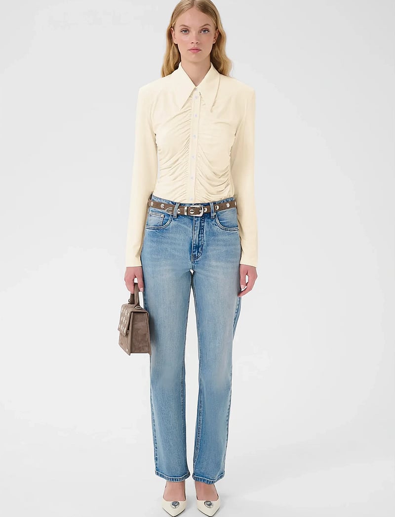 Gestuz - GZlaily shirt - långärmade skjortor - egret - 3