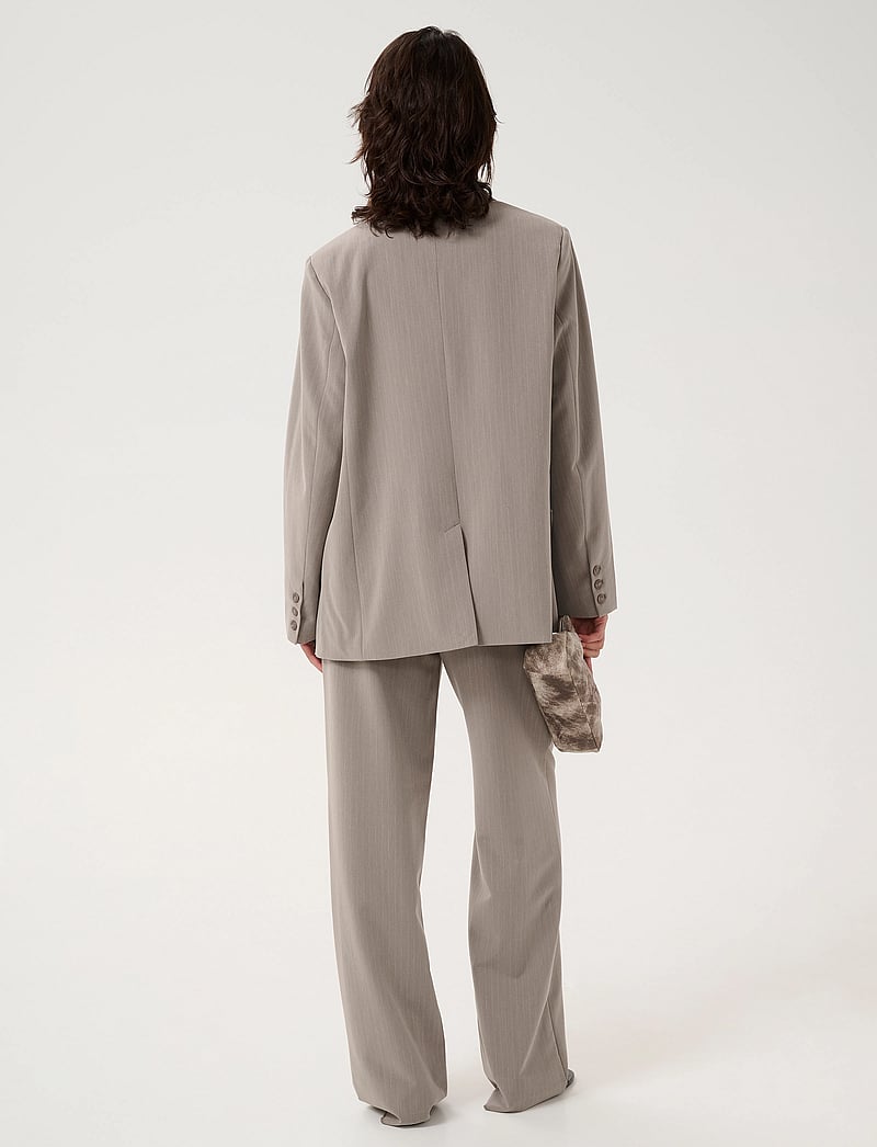 Gestuz - GZjoelle mel. pinstripe blazer 2.0 - zweireihige blazer - rock ridge pinstripe - 4