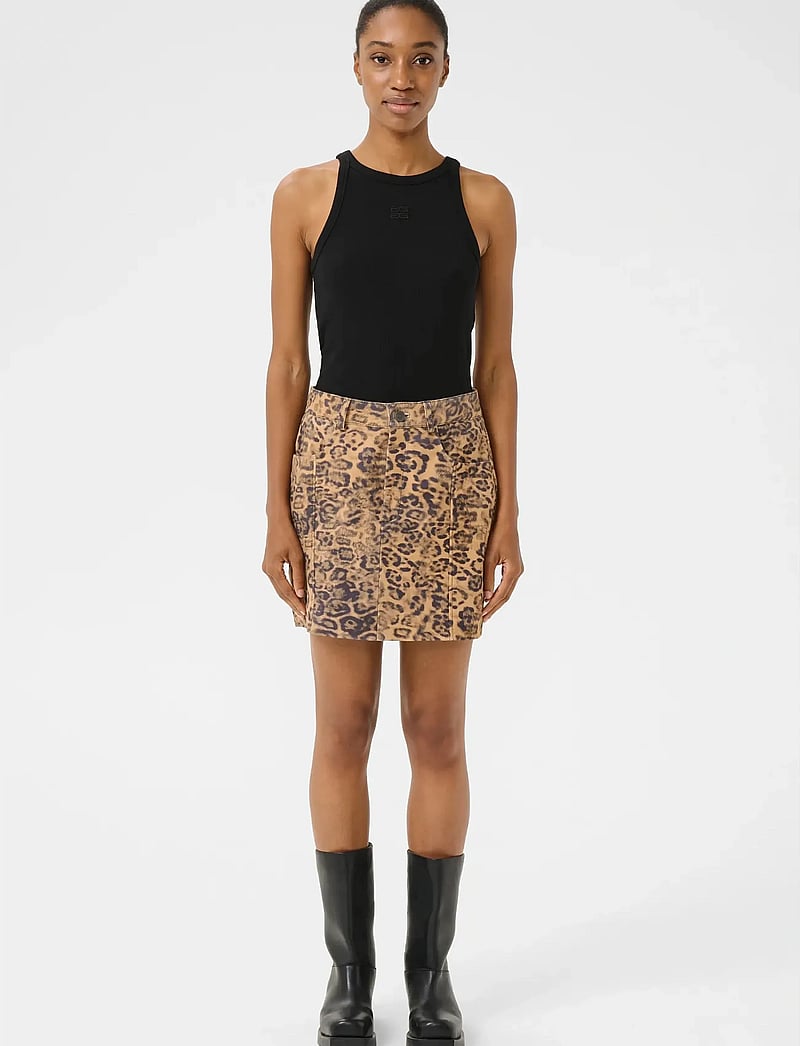 Gestuz - GZdrew logo tank 2.0 - Ärmellose tops - black - 3