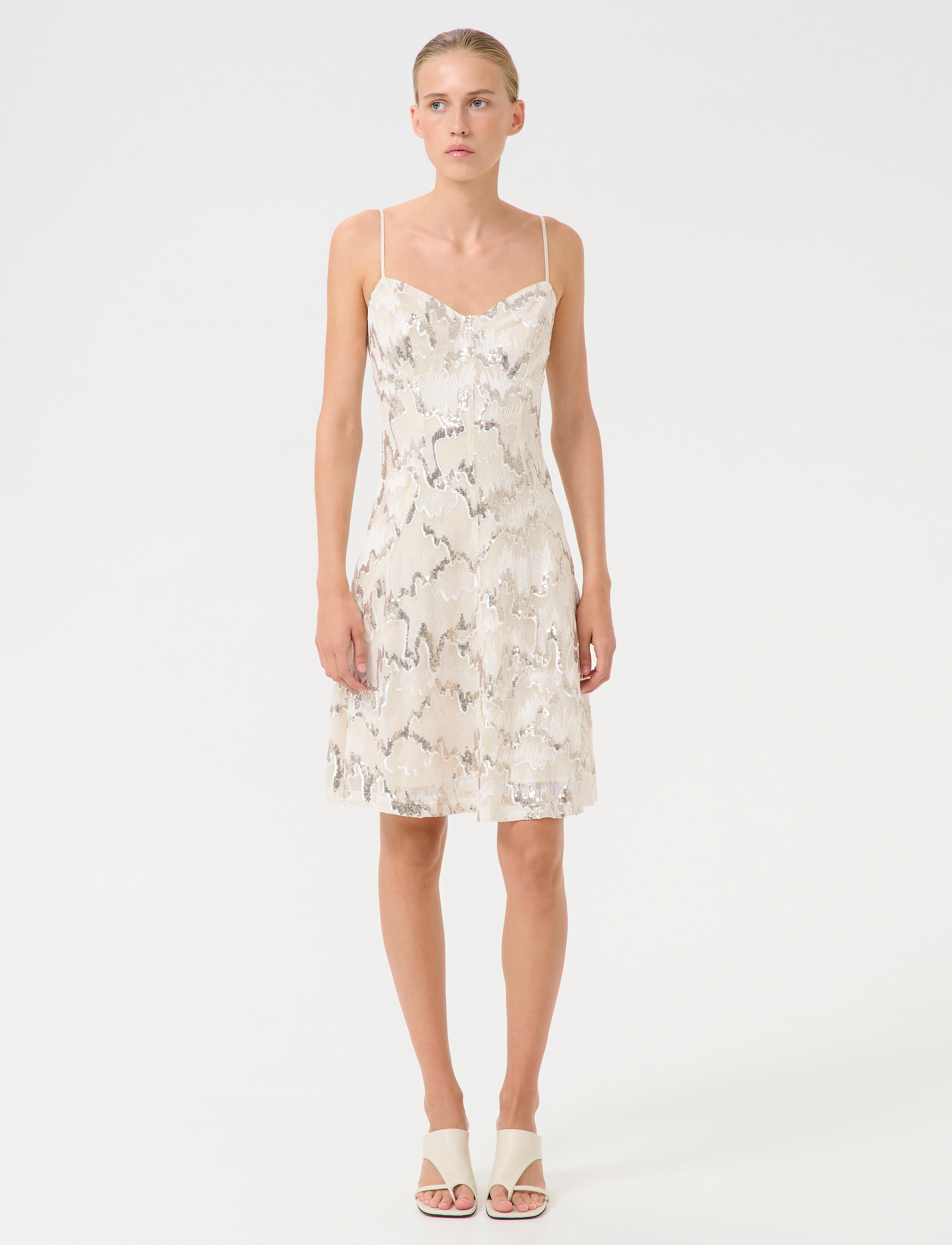 Gestuz - GZsagina short dress - birch with sequins - 3
