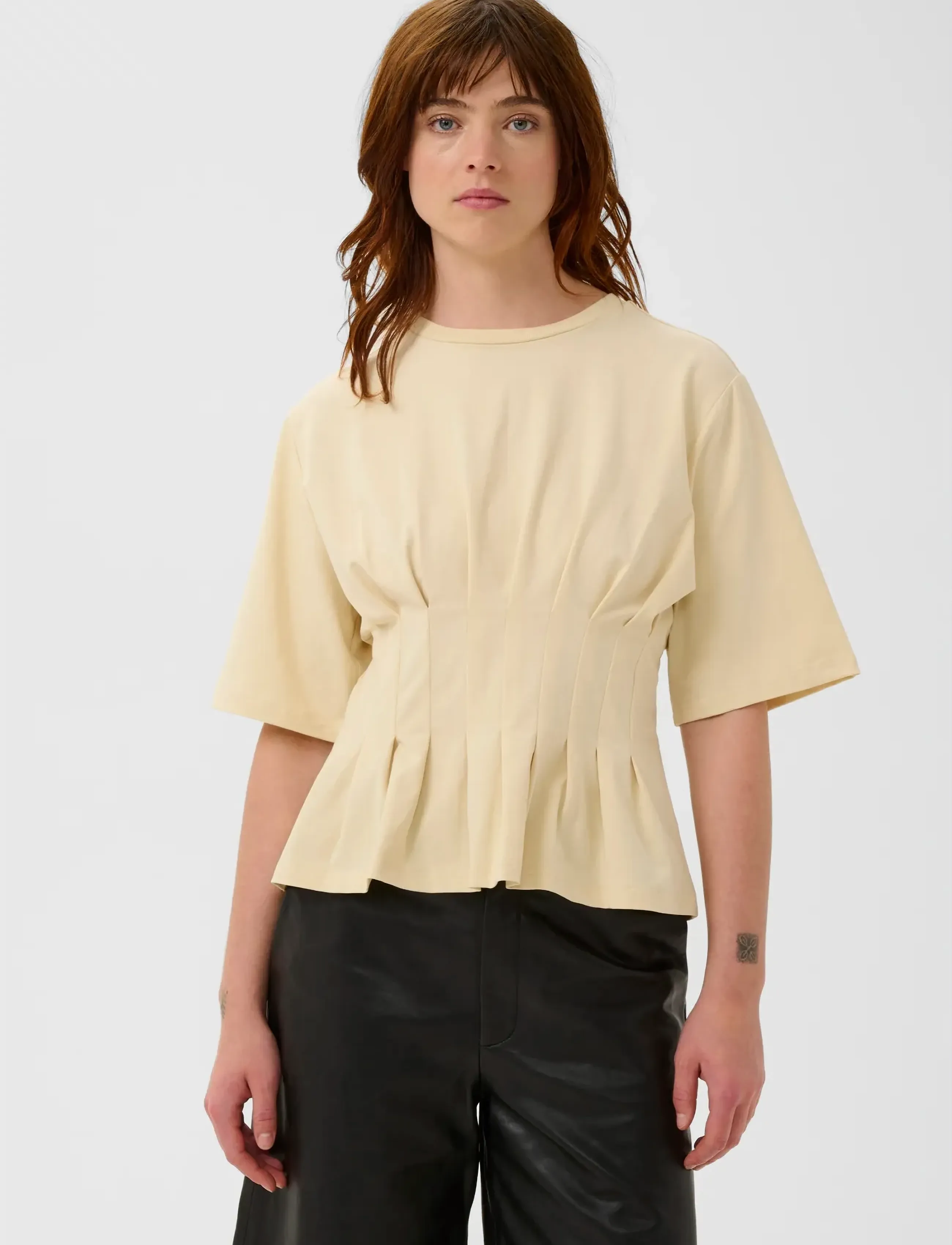 Gestuz Gzinez Tee, XS, T-shirts & Oberteile, Gelb - Short-sleeved, Frauen