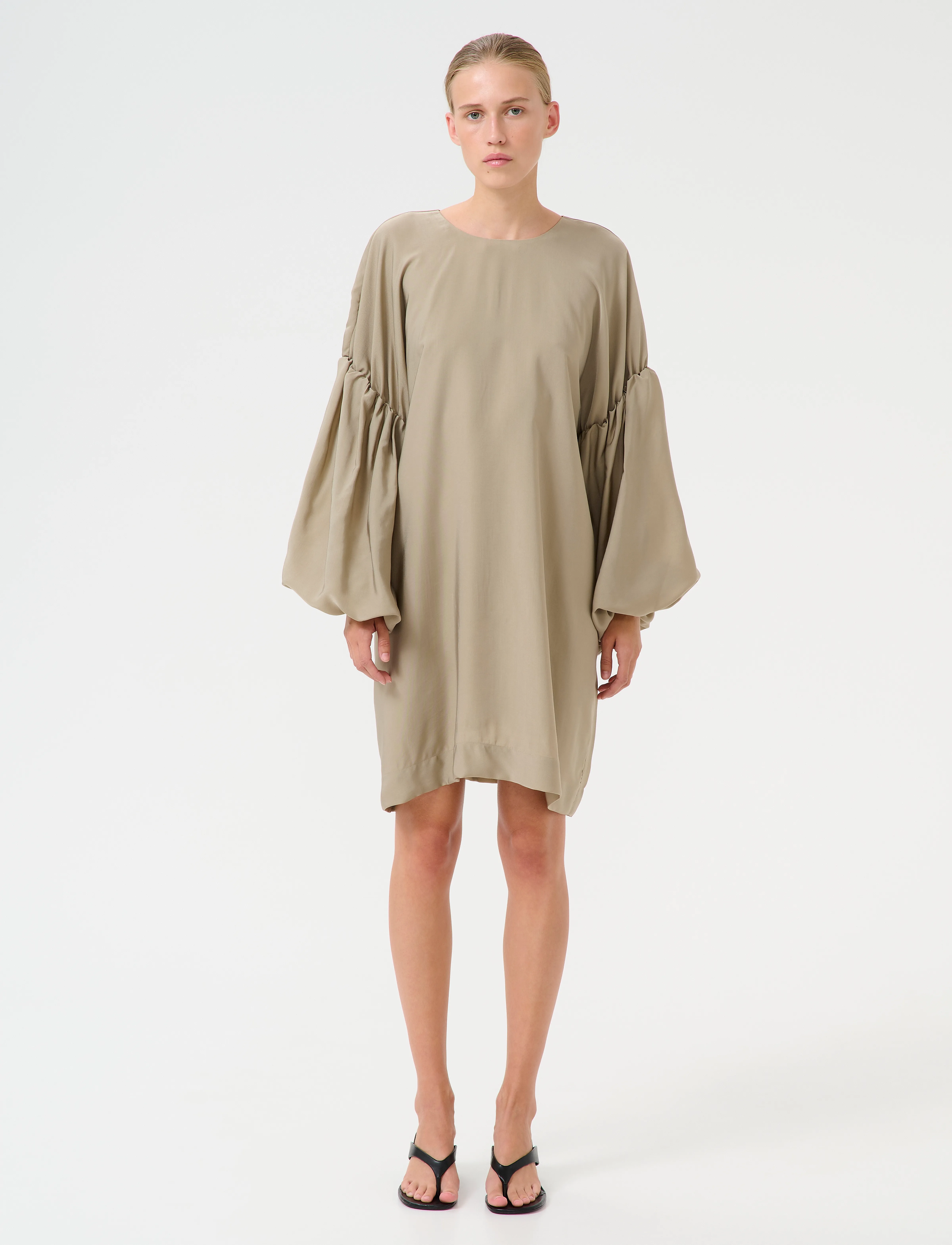 Gestuz - GZmalloon short dress - party dresses - silver sage - 3
