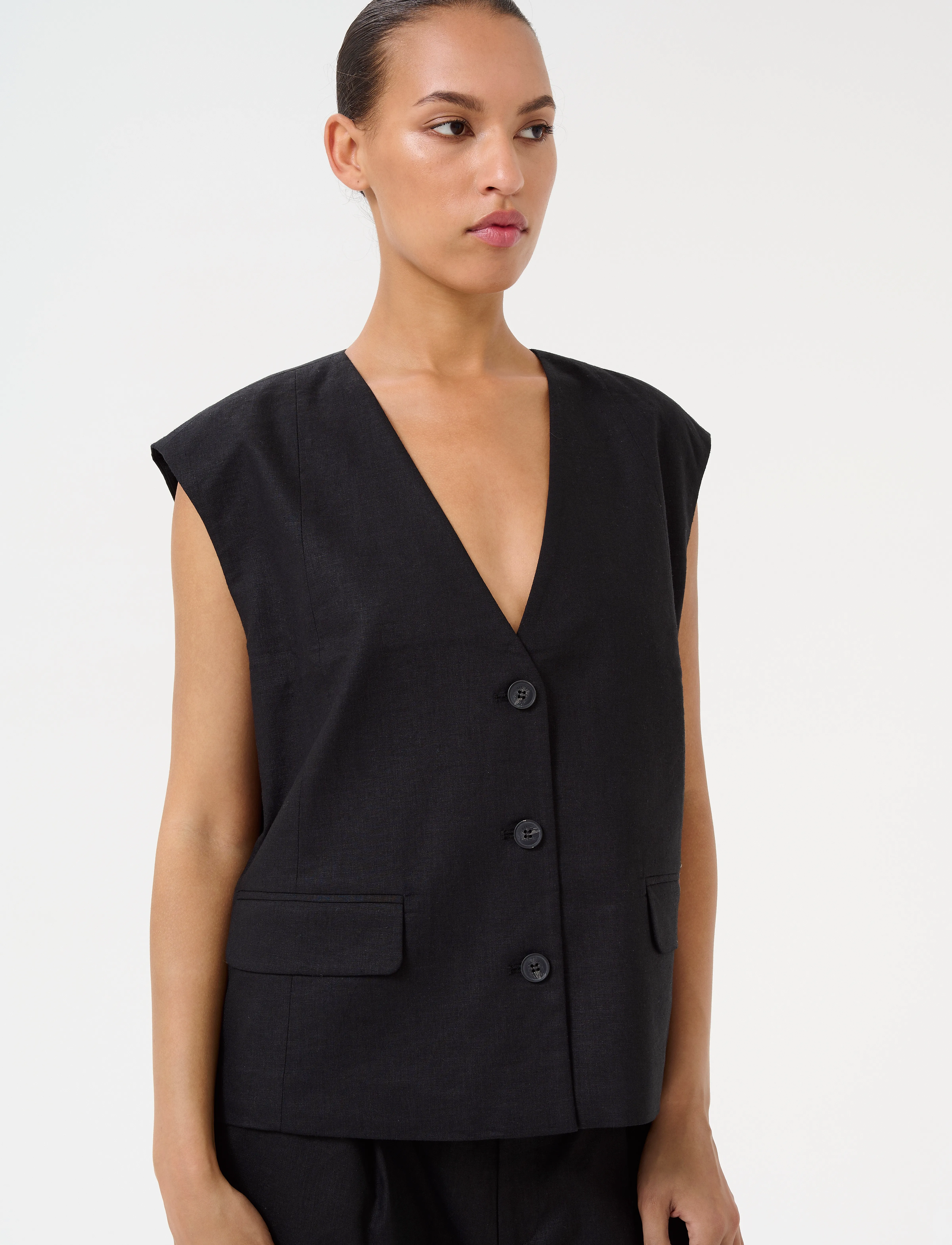 Gestuz Gzizza Linen Waistcoat, Kvinder, Vest, Sort, Str: 40