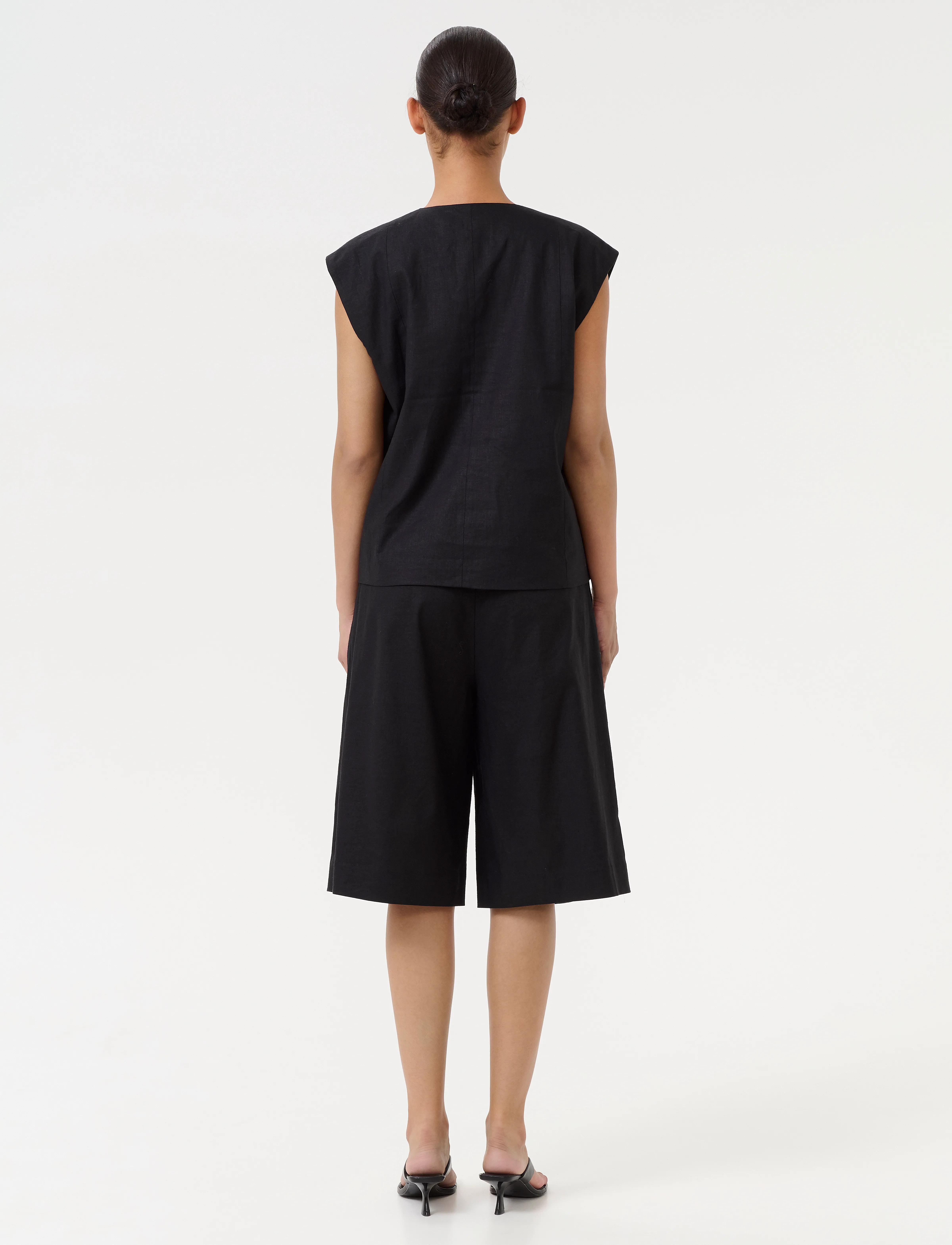 Gestuz - GZizza linen waistcoat - single breasted blazers - black - 4