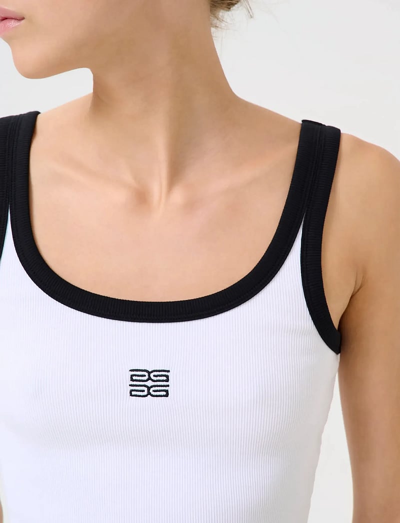 Gestuz - GZdrew contrast logo top - linnen - bright white - 5