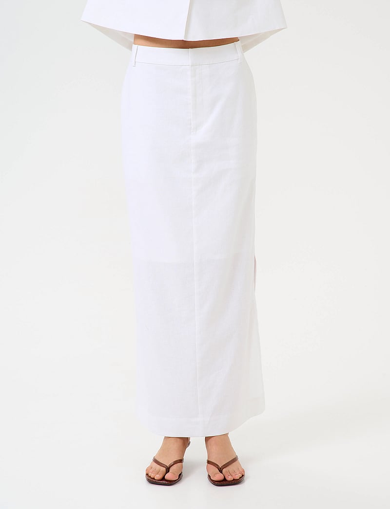 Gestuz - GZizza linen MW skirt - maxikjolar - bright white - 0