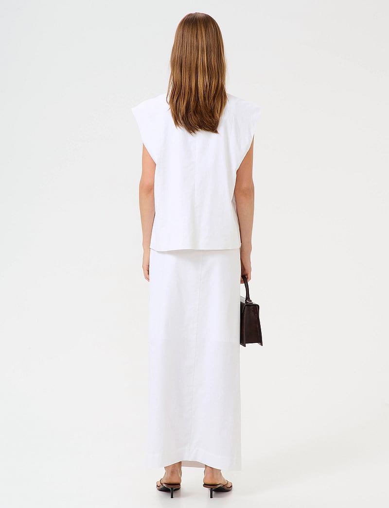 Gestuz - GZizza linen MW skirt - maxikjolar - bright white - 3